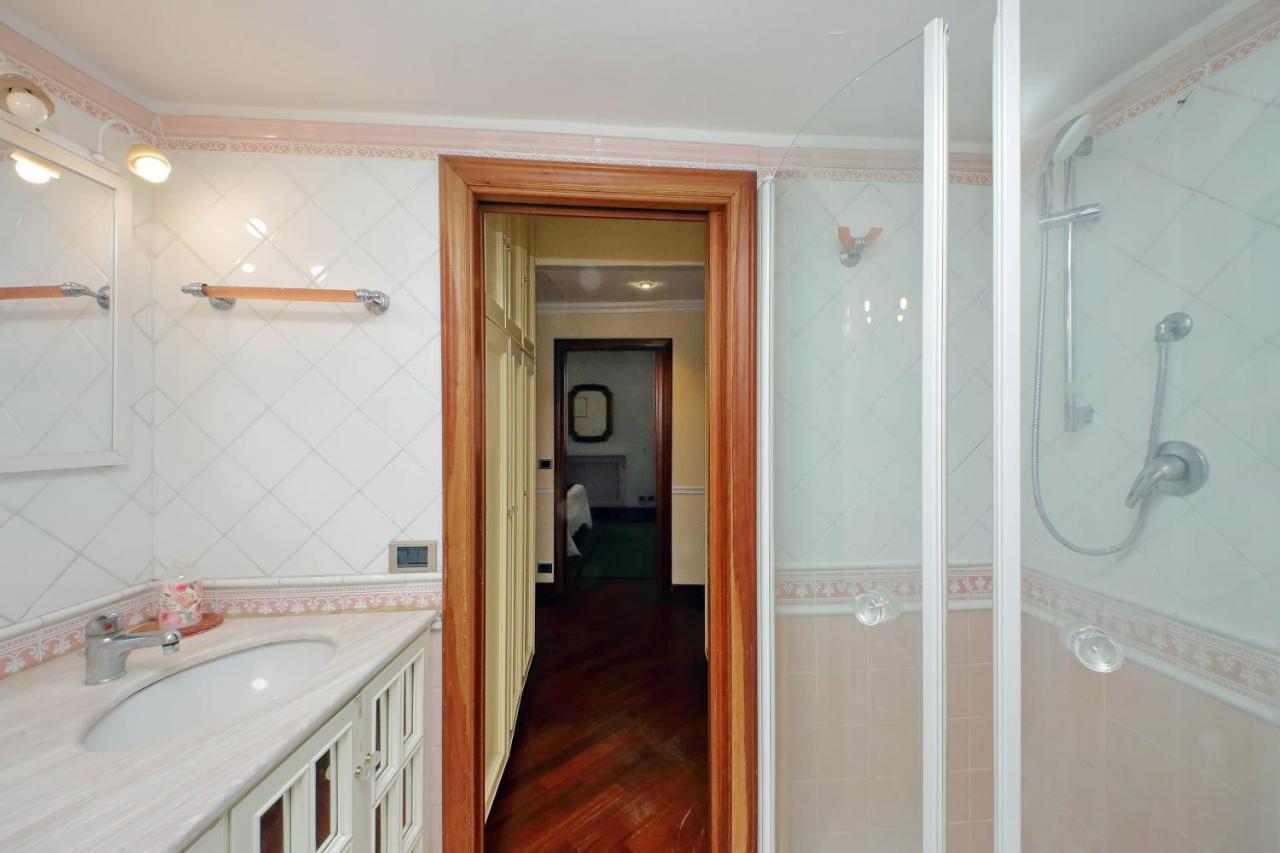 4Bnb - Luxury Trevi Apartment W Terrace Rome Exterior photo